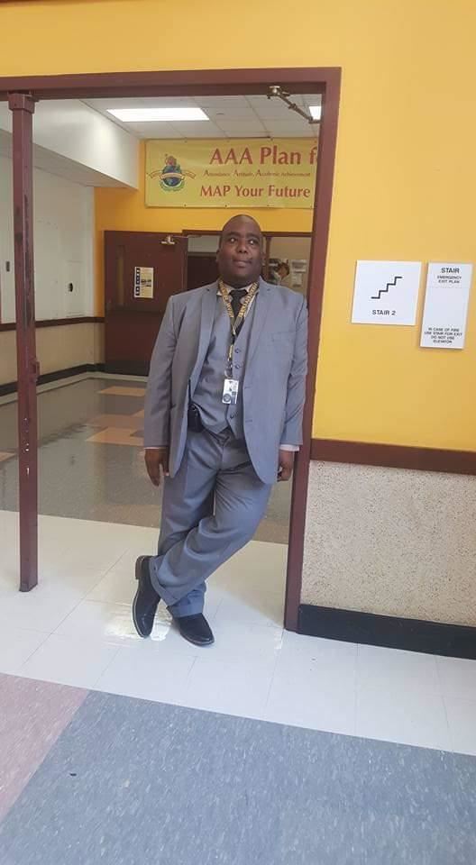Dr. Scharad Hutchins Dr. Scharad Hutchins