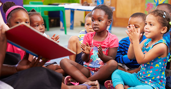 childrenreading childrenreading