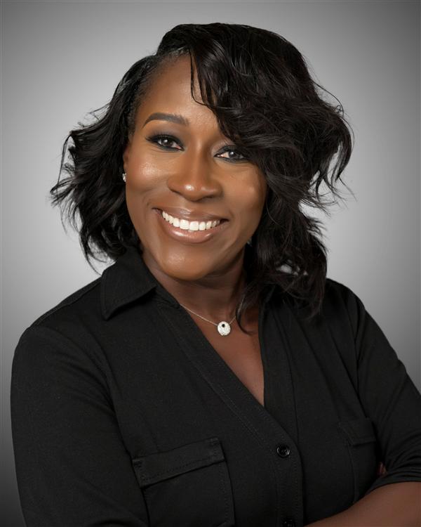 Dr. Kacy Seals Dr. Kacy Seals